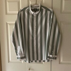 H&M men’s striped casual button down shirt green white XL classic collared